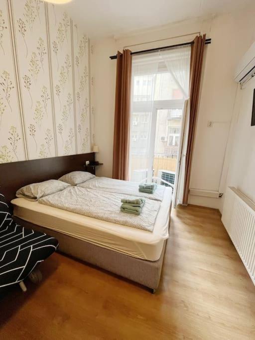 1#Parliament Sunflower Apartments Room Budapeste Exterior foto